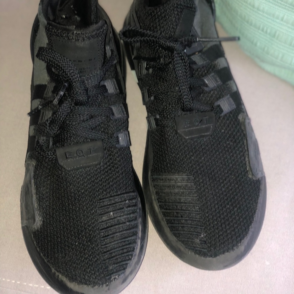 Men adidas sneakers size US 11